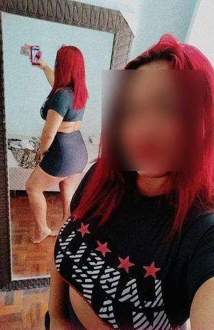 Fogosa na cama
Bem discreta
Com local 